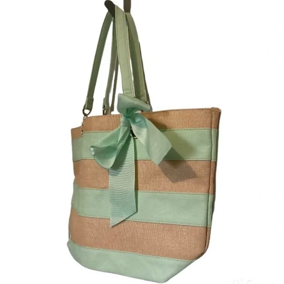 Ulta Beauty | Medium Purse Tote Beach Bag Mint & Cream Striped 7" x 9" x… - Picture 7 of 13